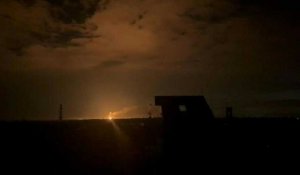 Des explosions à Khan Younès illuminent le ciel de la bande de Gaza