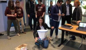 Trois lycéennes partent à la RoboRave en Colombie 
