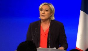 Le Pen salue "un résultat historique et massif" du FN
