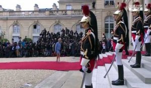 Brigitte Macron : son look pour l'investiture d'Emmanuel Macron affole la Toile !