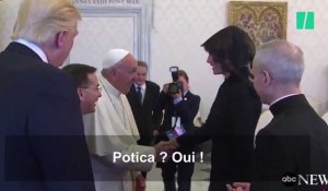 Le pape François parle gastronomie slovène avec Melania Trump