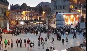 Tournai: les serviettes de Patrick Sebastien