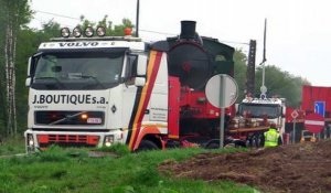 Couvin: une locomotive de 35 tonnes placée sur le nouveau rond-point