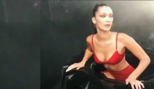 Bella Hadid ultra-sexy : elle se dénude pour Love Magazine (vidéo) 