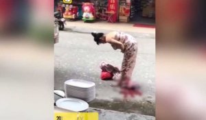 Chine : une femme accouche en plein milieu d'une rue ! (Vidéo)