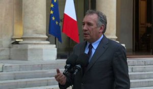 Scrutin/européennes: Bayrou pour un retour à un scrutin national