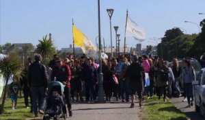 Argentine: procession pour les membres disparus du sous-marin