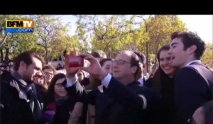Selfies : agacé, François Hollande met les choses au point !