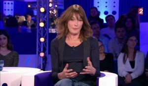 ONPC : Carla Bruni accepte d'être interviewée par Valérie Trierweiler