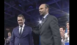 Quand Christophe Castaner appelle le Premier ministre Edouard Philippe "mon poulet" (Vidéo)