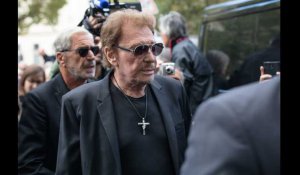 Johnny Hallyday : La troupe des Enfoirés va lui rendre hommage !