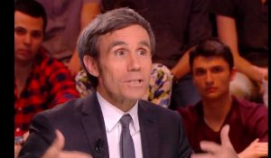 François Hollande plus effrayé par Valls que par Macron ? David Pujadas balance (vidéo)