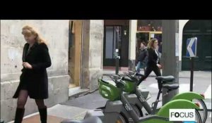Les transports alternatifs tentent de s'imposer à Paris