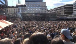 Les habitants de Stockholm rendent hommage à Avicii