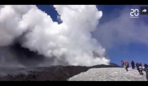 Une dizaine de blessés après une explosion spectaculaire de l'Etna