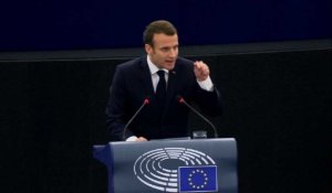 Macron met en garde l'Europe contre "l'autoritarisme"