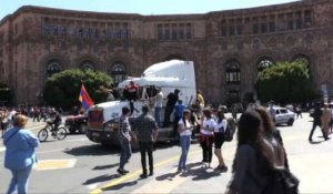 Arménie: la crise s'aggrave, les pro-Pachinian paralysent Erevan