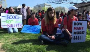 USA: les lycéens commémorent la tuerie de Columbine
