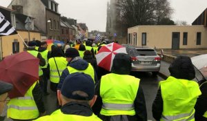 Douarnenez. 80 Gilets jaunes manifestent au cours d'une marche citoyenne 