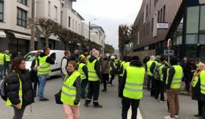 Saint-Malo. Incidents devant le commissariat de police