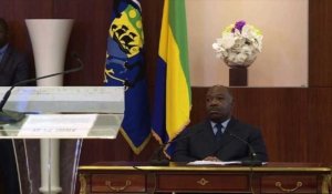 Gabon: le gouvernement prête serment devant Ali Bongo