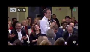 Cette maire a osé la petite blague face à Macron