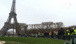 Nouvelle mobilisation de femmes "gilets jaunes" à Paris