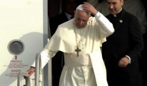 Le pape François atterrit au Panama en vue des JMJ 2019