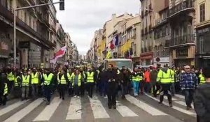 Gilets jaunes : environ 1500 manifestants à Marseille