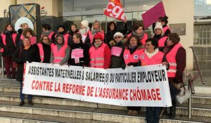 Saint-Lô. Manifestation des assistantes maternelles de la Manche