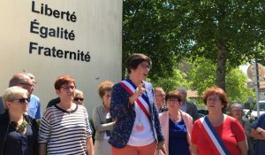 Rassemblement devant la mairie des Sorinieres