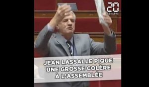 Grosse colère de Jean Lassalle à l'Assemblée nationale