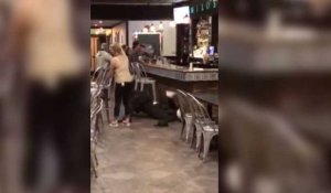Etats-Unis : un videur met KO et étrangle un client dans un restaurant de New York (vidéo)