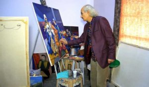 Un artiste de Mossoul retrouve ses peintures intactes après l'EI