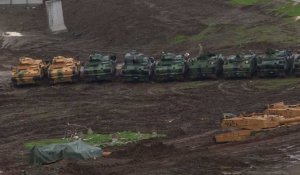 Turquie: des centaines de soldats se préparent près de la Syrie