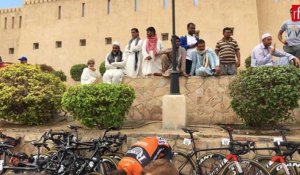 Une journée sur le tour cycliste d'Oman
