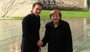 Berlin: Angela Merkel reçoit Sebastian Kurz