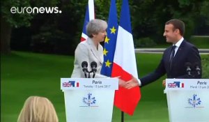 Un nouvel accord sur les migrants entre May et Macron