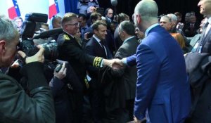 Macron: oui à la spécificité de la Corse, fermeté sur le reste