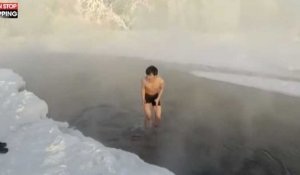 Sibérie : Un touriste se baigne dans la rivière la plus froide du monde (vidéo) 