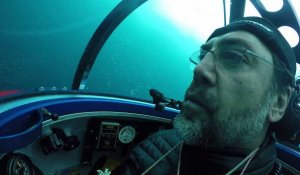 L'acteur Javier Bardem explore l'Antarctique avec un sous-marin de Greenpeace