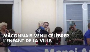 Photos. Sa fille dans les bras, Antoine Griezmann a été accueilli en héros lors de son retour à Mâcon