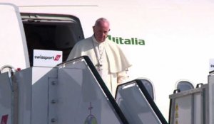 Le pape François arrive en Irlande