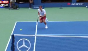 Roger Federer : son coup incroyable face à Nick Kyrgios à l'US Open (vidéo)