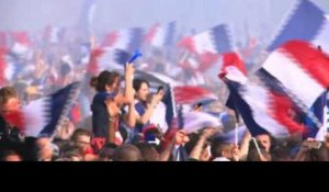 La France championne du monde: la fan zone de Paris en liesse !
