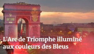 Les images de l'Arc de Triomphe et de la tour Eiffel aux couleurs des Bleus