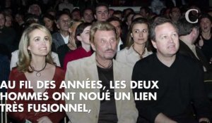 "On était amoureux sans être homosexuels " : André Boudou évoque sa "relation passionnelle" avec Johnny Hallyday