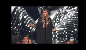 Aux VMAs, Madonna a rendu hommage à Aretha Franklin