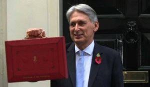 Le Royaume-Uni dévoile un budget à risque avant le Brexit