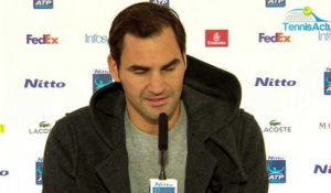 ATP - Nitto ATP Finals 2018 - Roger Federer mal à l'aise et le regard noir quand on lui parle de "privilèges"